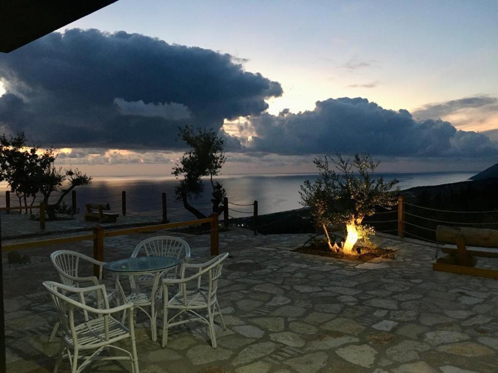 Rahoni Park & Suites Dhërmi Dış mekan fotoğraf